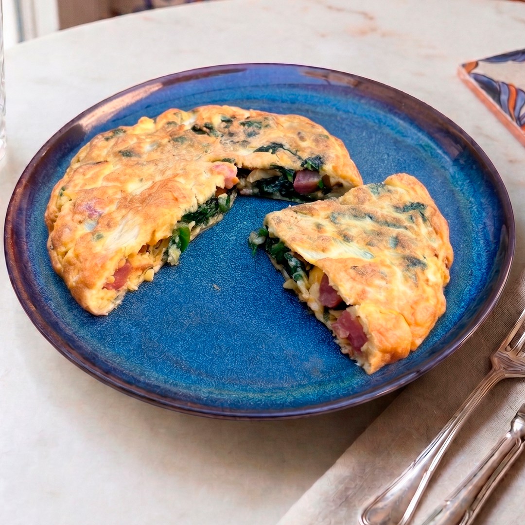 Tortilla con jamón y verdura